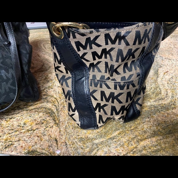 Michael Kors - Picture 5 of 6